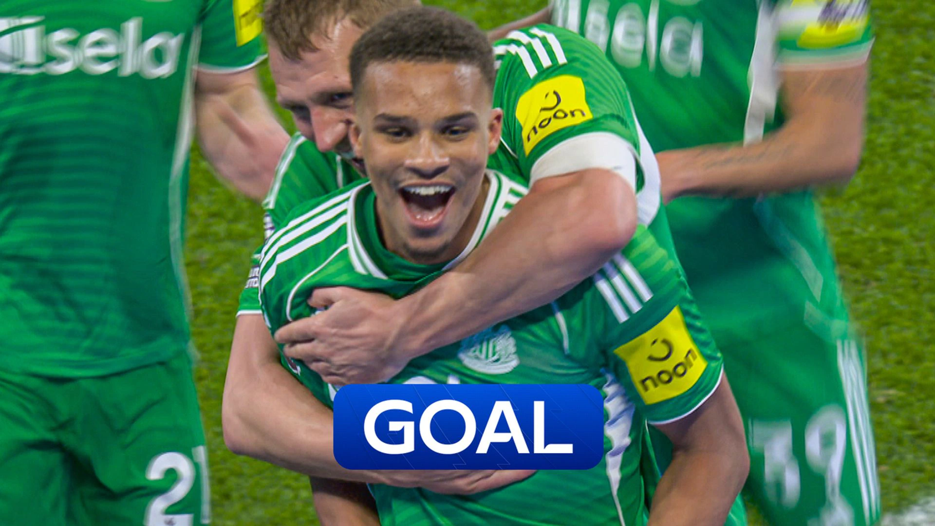 Newcastle's Thunderous Triumph: Thiaw's Double Seals Everton's Fate